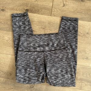 Lululemon Wunder Under Pant Wee Are From Space leggings size 6